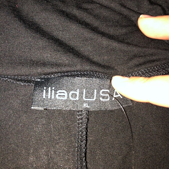 Black skirt - Picture 1 of 4